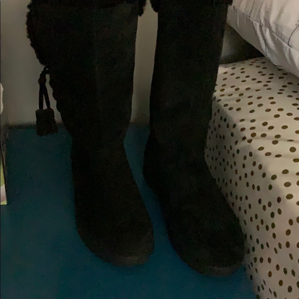 Ralph Lauren suede boots mint condition